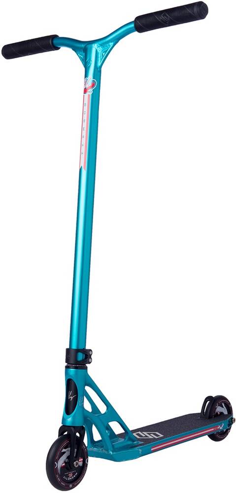 Trotineta Striker Magnetit Bgseakk